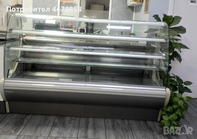 Хладилна  витрина , снимка 2 - Витрини - 53419369