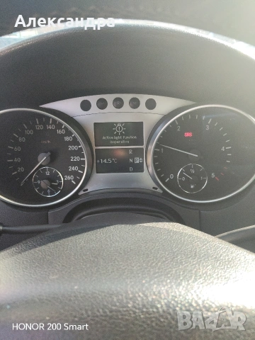 Продава се Mercedes-Benz ML 4×4 – 2009 г. 3.2 TDI, снимка 4 - Автомобили и джипове - 53661147