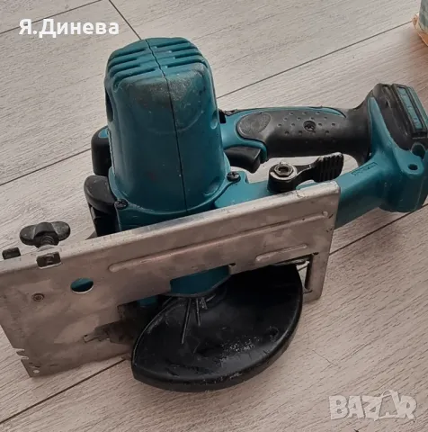 Акумулаторен ръчен цирколяр Makita 18v, снимка 3 - Други инструменти - 48022610