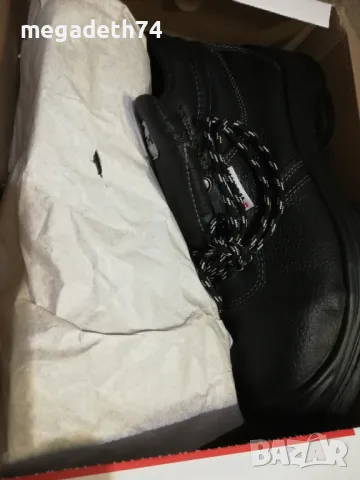 Чисто нови работни обувки Wurth, снимка 6 - Мъжки боти - 48694956