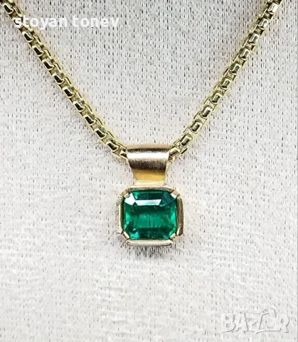 Елегантен златен медальон с естествен изумруд 2.54кт – 14K злато! Сертификат!