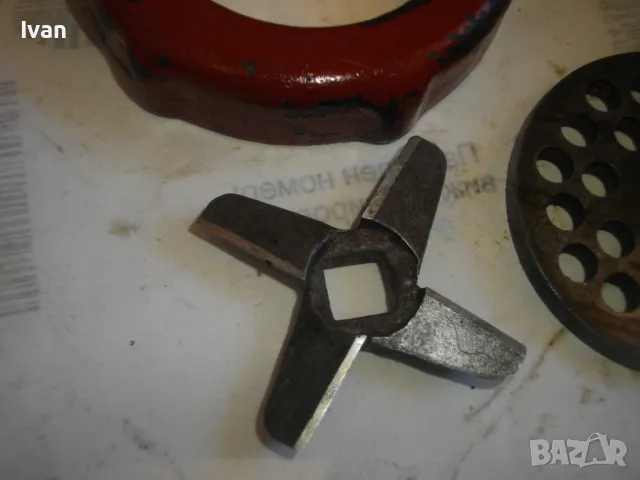 РУМЪНСКА НОВА СОЦ МЕСОМЕЛАЧКА РАЗМЕР №5 СТАРО КАЧЕСТВО МАСИВНА ЧУГУН С ЕМАЙЛ ЗА МЕЛЕНЕ НА КАЙМА, снимка 17 - Други инструменти - 48062498