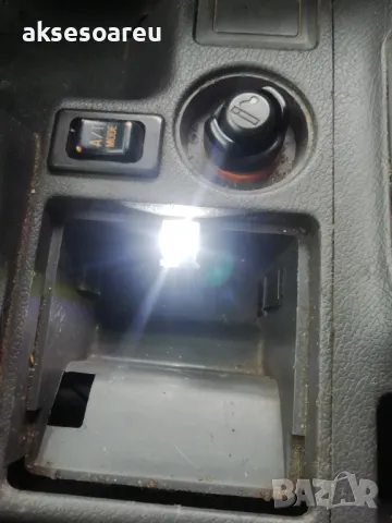 10 бр. малки габаритни крушки за арматурно табло T5 3SMD LED супер ярък 3030 LED вътрешно осветление, снимка 17 - Аксесоари и консумативи - 48601783