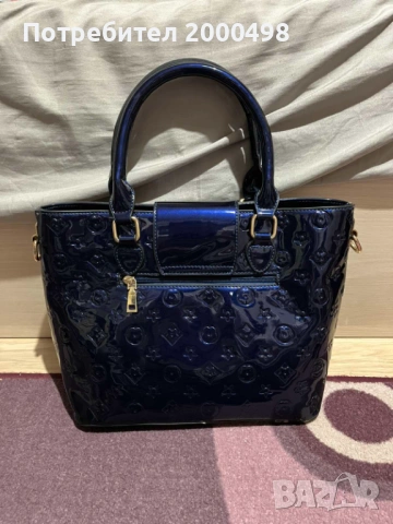 Тъмно синя дамска чанта, снимка 3 - Чанти - 53817765