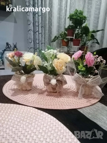 ръчно изработена декорация за всеки повод! цени от 5 до 7 евро. 