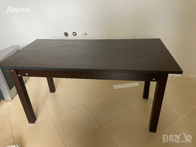 Маса холна, снимка 1