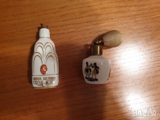 Продавам класически ретро флакон бутилка от парфюм с декорация с позлата от 60-те, снимка 2 - Антикварни и старинни предмети - 39872482