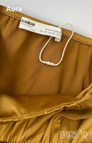 Satin crop top pull & bear , снимка 3 - Корсети, бюстиета, топове - 51815131