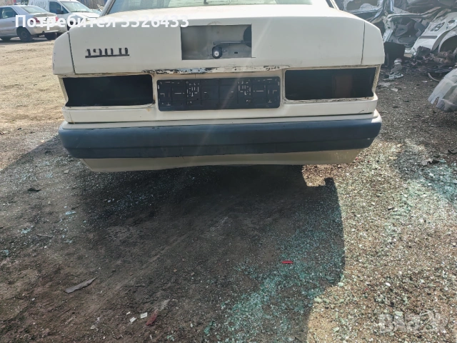 Оригинална задна бирня широка лайстна от Мерцедес 190 