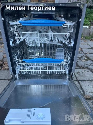 Съдомиялна Hotpoint Ariston, снимка 2 - Съдомиялни - 52865816