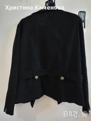 Дамски сака, снимка 4 - Сака - 47321510