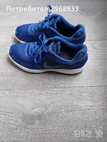 Маратонки Nike, снимка 3 - Маратонки - 49374599