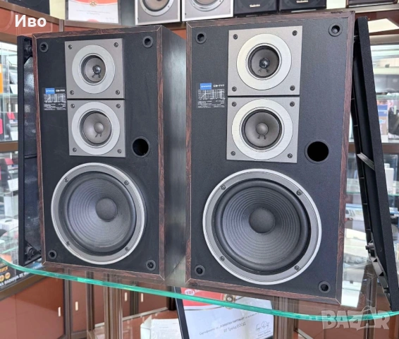 Трилентови тонколони Pioneer model CS-777