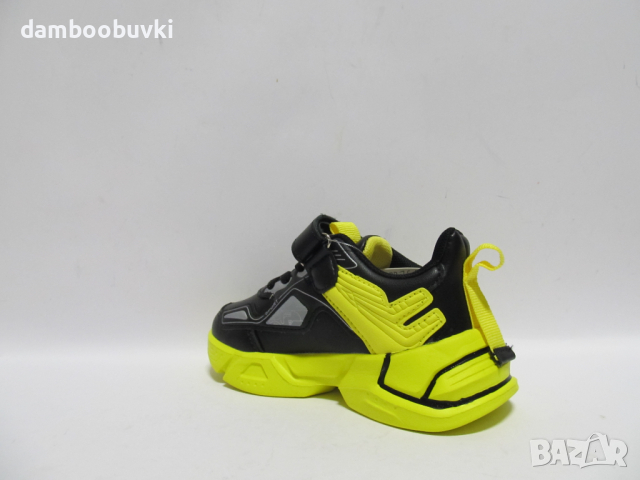 Детски олекотени маратонки Xcess черен/жълт 25/30, снимка 4 - Детски маратонки - 36148005