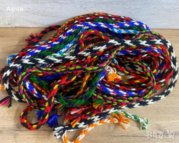 Вълнени ръчно изработени възли /коланчета, снимка 2 - Антикварни и старинни предмети - 53810361