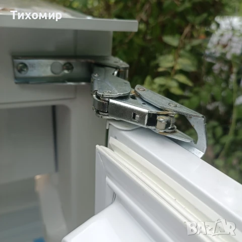 Хладилник за вграждане Bauknecht , снимка 3 - Хладилници - 51230832