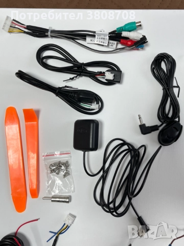 9" QLED Android 15 Мултимедия | 4/64GB | Wireless CarPlay & Android Auto | Камера + Мик, снимка 10 - Аксесоари и консумативи - 52587471