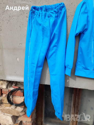 Стар Детски анцуг, снимка 4 - Други ценни предмети - 44622405