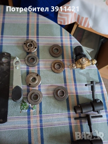 Предпазители,ключове и гайки за ъглошлайфи,странични дръжки, снимка 4 - Други инструменти - 51632666