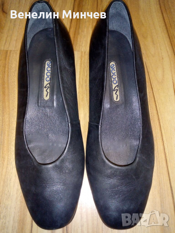 Дамски черни обувки естествена кожа