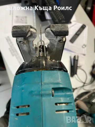 MAKITA DCS 552 с батерия и зарядно , снимка 4 - Други инструменти - 48667859