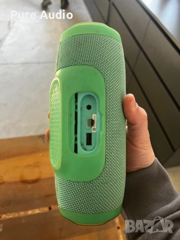 100% оригинална Блутут колона JBL Charge 3, снимка 3 - Bluetooth тонколони - 52951253