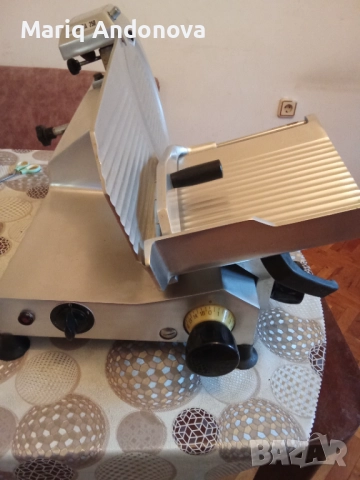 Професионална машина за рязане на месо,колбаси и разни, снимка 3 - Други инструменти - 52966967