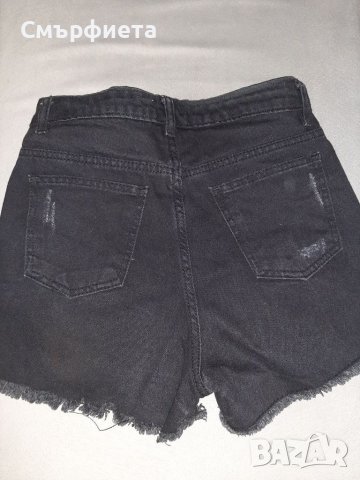 Дамски къси панталони , снимка 2 - Къси панталони и бермуди - 41693139