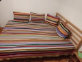 Ръчно излетен комплект на една кука - шалте/одеяло с 4 калъфки за възглавници.   , снимка 4
