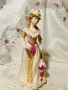 порцеланова статуетка , снимка 5