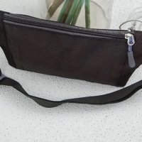 Чанта за кръст,гърди Черна с изходк за жични слушалки , снимка 5 - Чанти - 44433192
