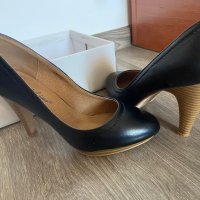 Обувки, снимка 1 - Дамски обувки на ток - 41081475