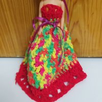 Разкошна плетена рокля за барби 3 + подарък кукла, снимка 10 - Кукли - 34103074