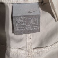 Гащи Nike , снимка 2 - Къси панталони и бермуди - 41976353