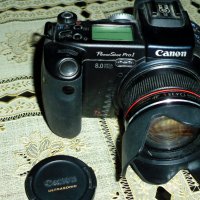 Фотоапарат Canon PowerShot Pro1, снимка 1 - Фотоапарати - 44286900