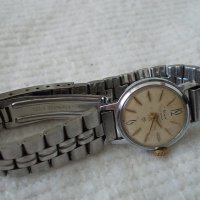 Стар часовник SLAVA 17 jewels USSR, снимка 2 - Антикварни и старинни предмети - 40348320