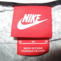 Nike дамска тениска размер М, снимка 3 - Тениски - 41230268