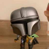 Нова POP! Star Wars Mandalorian with the child Grogu, ръчно изработена екшън фигурка, снимка 2 - Фигурки - 44313795