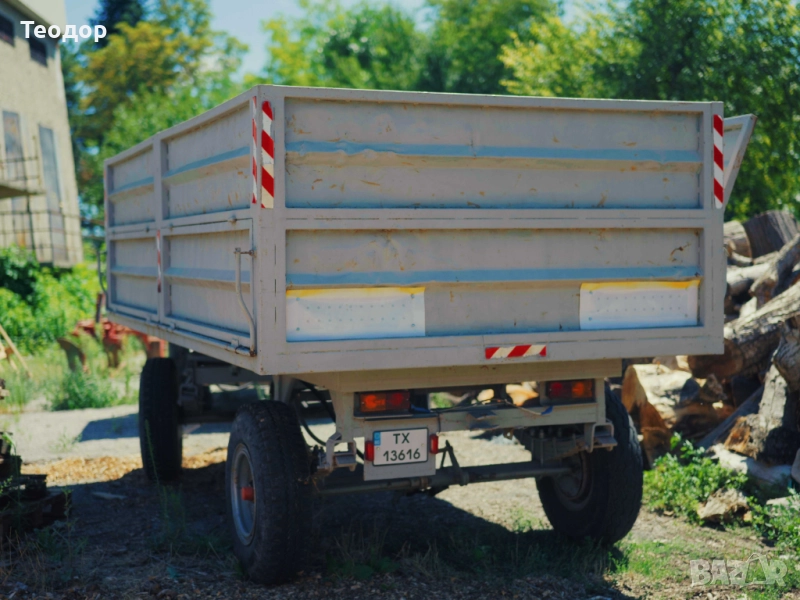 Двуосово ремарке с хидравлика и спирачки, снимка 1