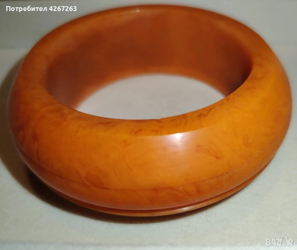 Бакелитена кехлибарена гривна винтидж, снимка 1