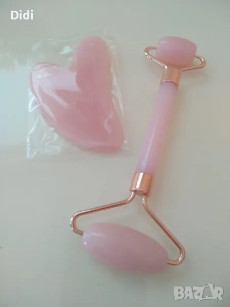 Ролер за лице и камък розов кварц , снимка 1