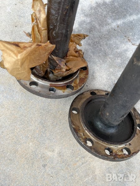 УАЗ полуоска задна къса нова СССР, снимка 1