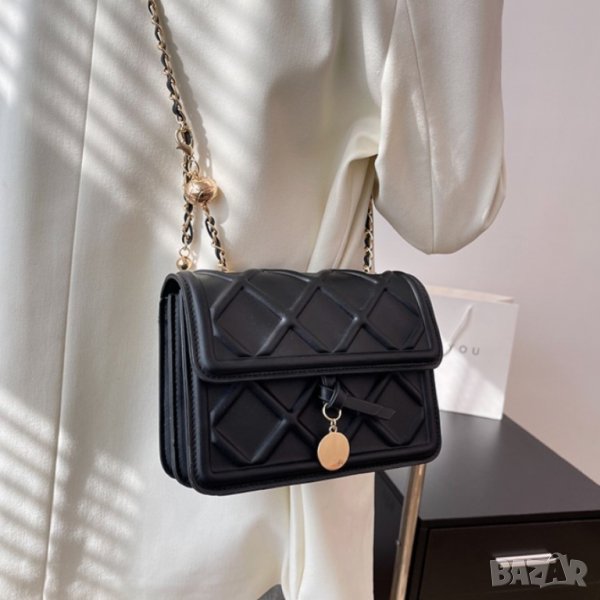 Малка чанта Mondely Black, снимка 1