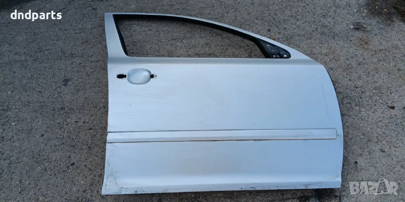 Врата Skoda Octavia 2010г. (предна дясна)	, снимка 1