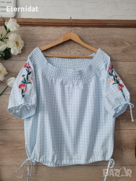 Дамска блуза с бродерии бяло и син, снимка 1