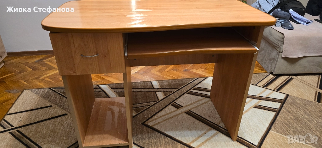 Продавам бюро , снимка 1