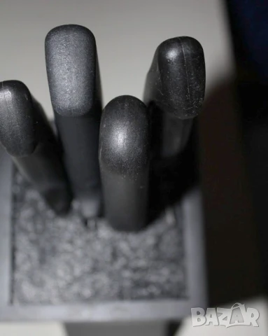 поставка за нож+5 ножа Richardson Sheffield Since1839=40лв от Банско, снимка 3 - Друго търговско оборудване - 48065771