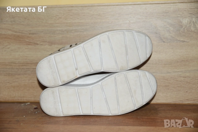 Armani Exchange оригинални обувки размер 43, снимка 5 - Маратонки - 53845326