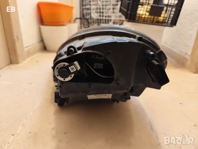 Продавам десен лед фар за Порше Панамера16-20 година, снимка 3 - Части - 48433876