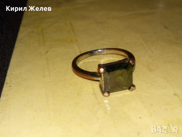 СТАР СКЪПОЦЕНЕН МЕДЕН ПРЪСТЕН с РЯДЪК ЮВЕЛИРНО ФАСЕТИРАН КРАСИВ КАМЪК СИНЬО-ЗЕЛЕН ОЛИВИН 37005, снимка 4 - Антикварни и старинни предмети - 39748149